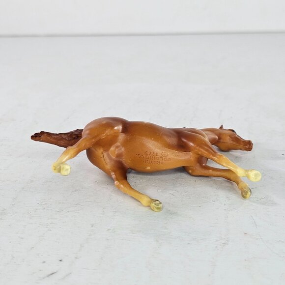 Breyer Stablemate Horse Seabiscuit Red Chestnut #5650 G1 BODY RUBS - Picture 8 of 11